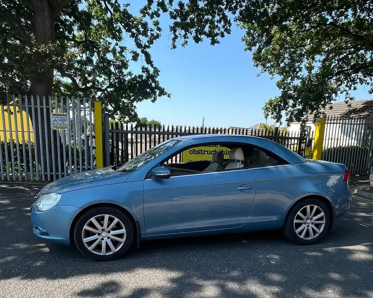 Used VW Eos 2008 Blue Cabriolet