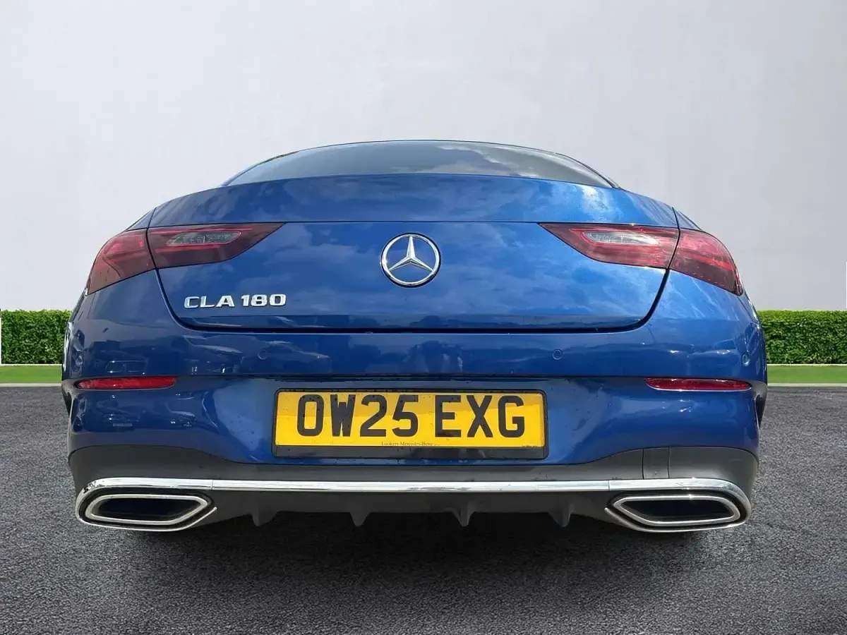 Used Mercedes CLA180 Executive 136 HP (100 kW) 2025 Blue Sedan