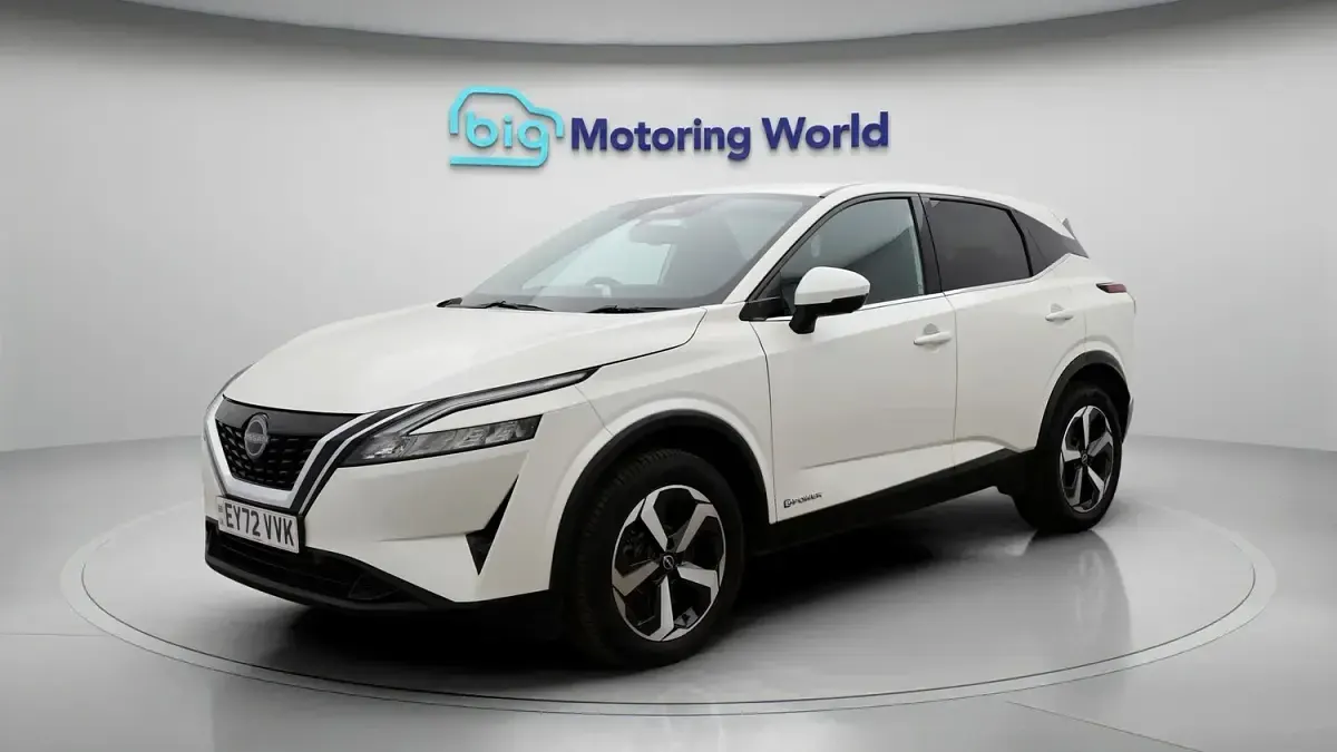 Used Nissan Qashqai N-Connecta 190 HP (139 kW) 2022 White SUV
