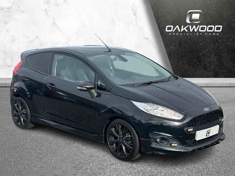 Used Ford Fiesta Sport 94 HP (69 kW) 2016 Black Van
