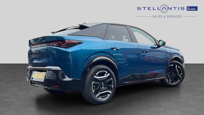 Used Peugeot e-3008 GT 152 kW (207 HP) 2025 Blue SUV