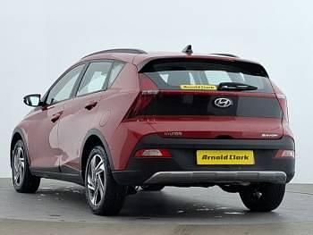 Used Hyundai Bayon SE 100 HP (73 kW) 2023 Red SUV