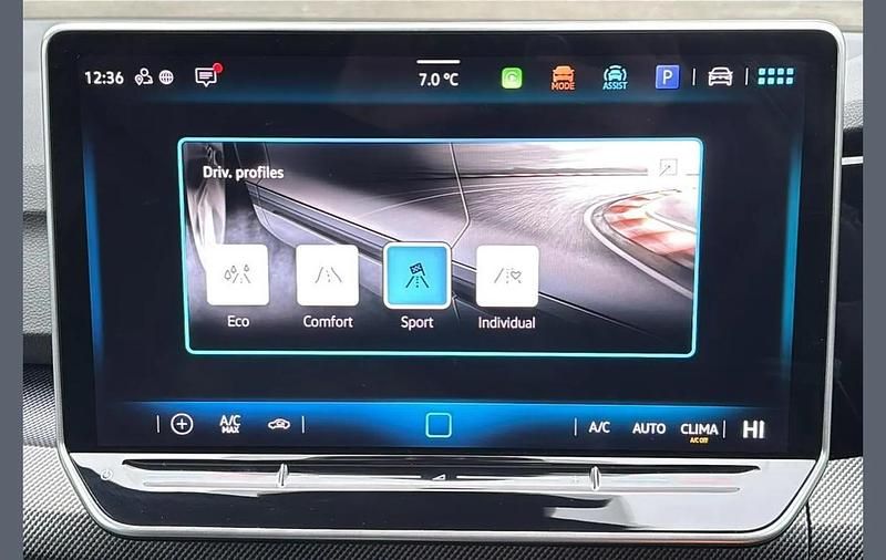 Used VW Golf VIII R-line 150 HP (110 kW) 2025 Grey Hatchback