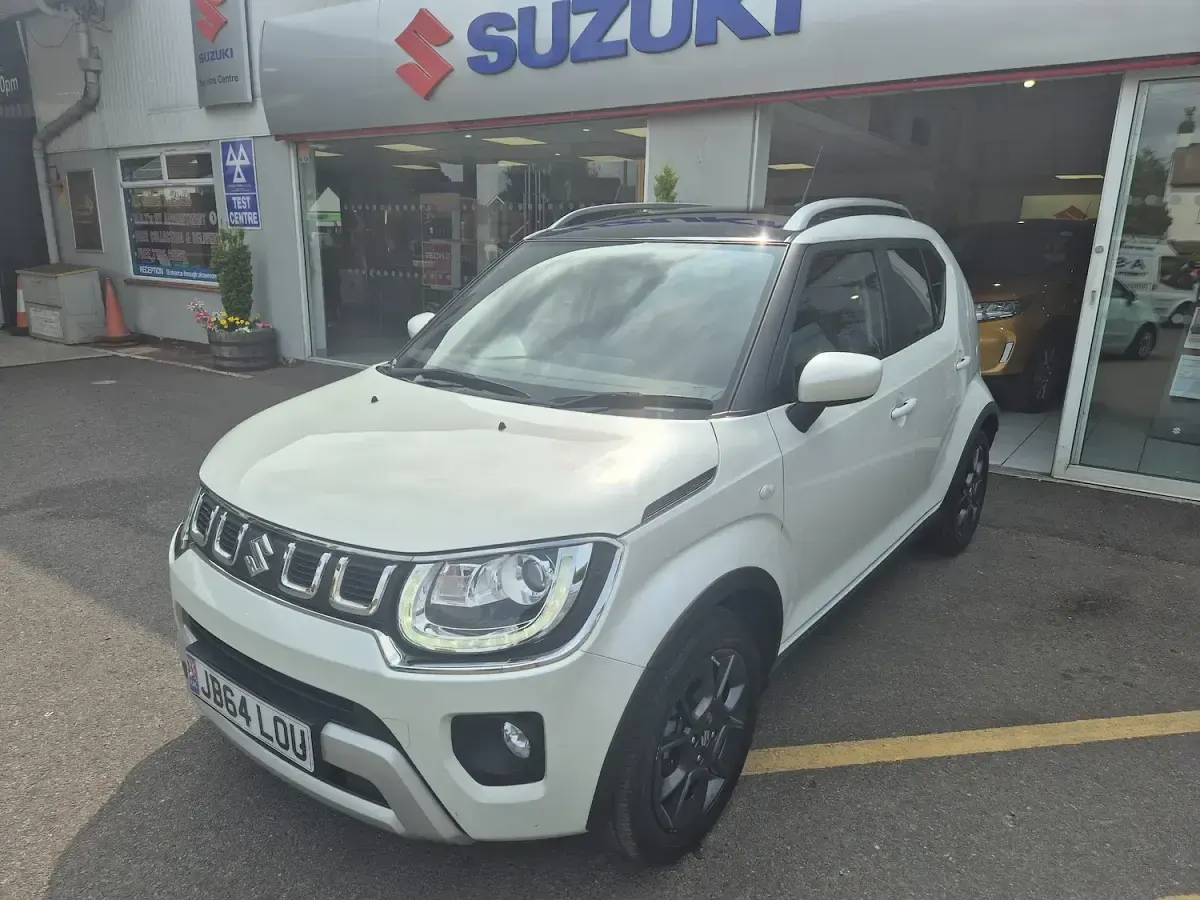 Used Suzuki Ignis SZ-T 91 HP (66 kW) 2023 White SUV