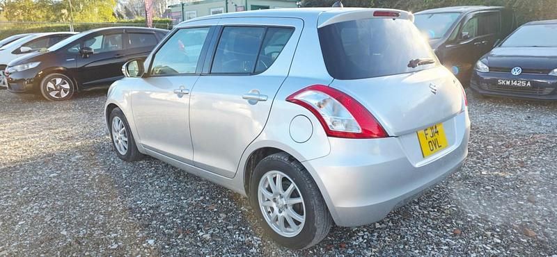 Used Suzuki Swift 101 HP (74 kW) 2014 Silver Hatchback