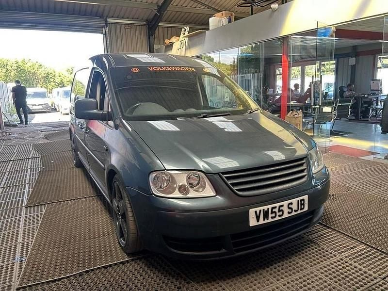 Grey Used 2008 VW Caddy Maxi MPV | £2,831 (Super price) - Image 1/4