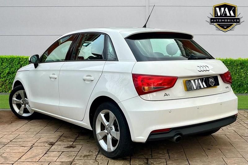 Used Audi A1 Sportback Sport 2015 White Hatchback