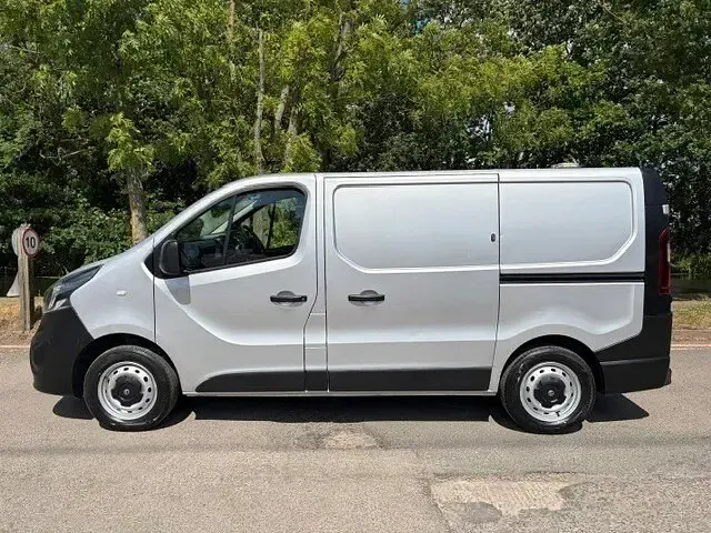 Used Vauxhall Vivaro 2019 Silver MPV