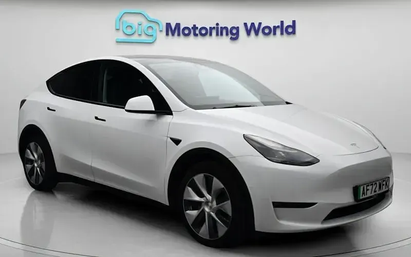 Used Tesla Model Y Long Range AWD 378 kW (514 HP) 2022 SUV