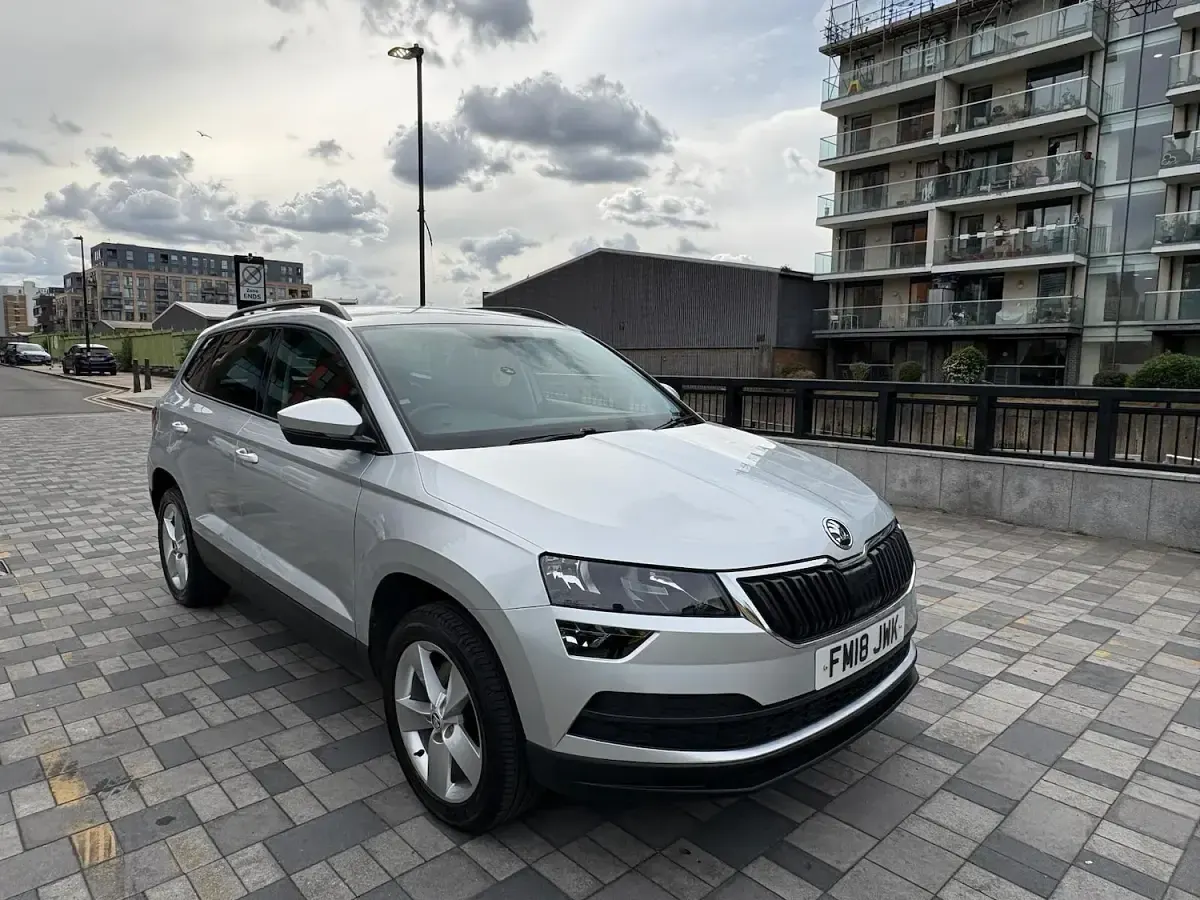 Used Skoda Karoq SE 115 HP (84 kW) 2018 Silver SUV