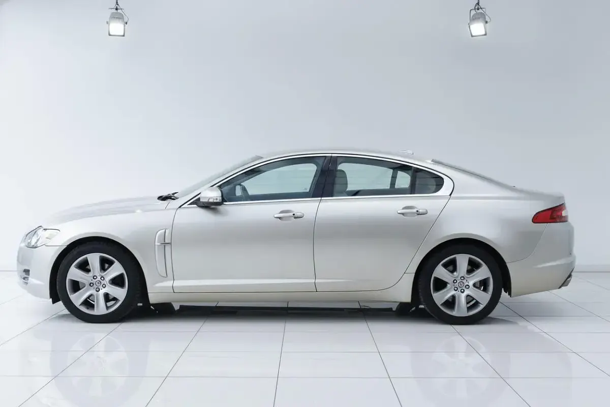 Used Jaguar XF Premium Luxury 2008 Gold Sedan