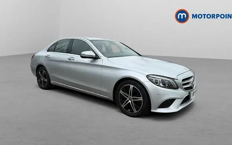 Usado Mercedes C200 Premium 184 HP (135 kW) 2019 Sedan