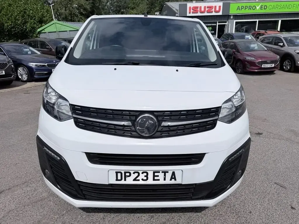Used Vauxhall Vivaro 2023 White MPV