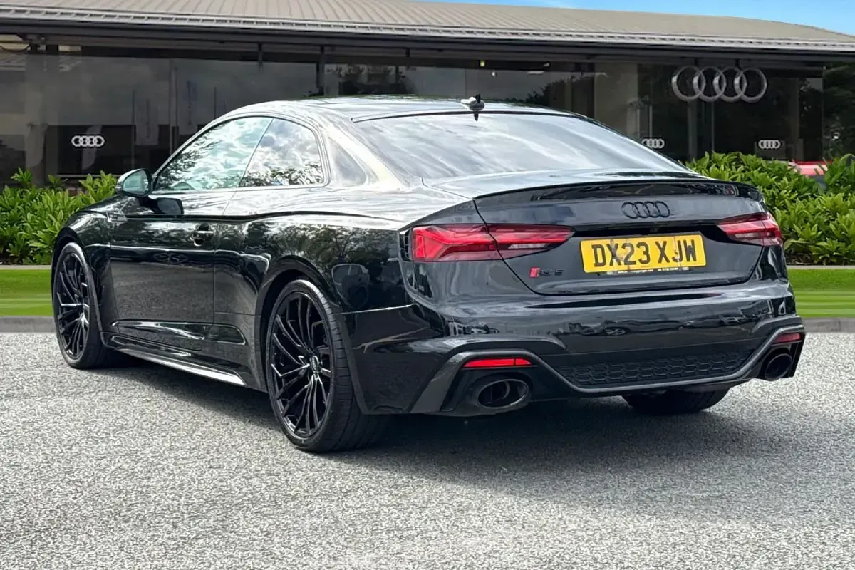 Usado Audi RS5 Design 450 CV (330 kW) 2023 Negro Coupe