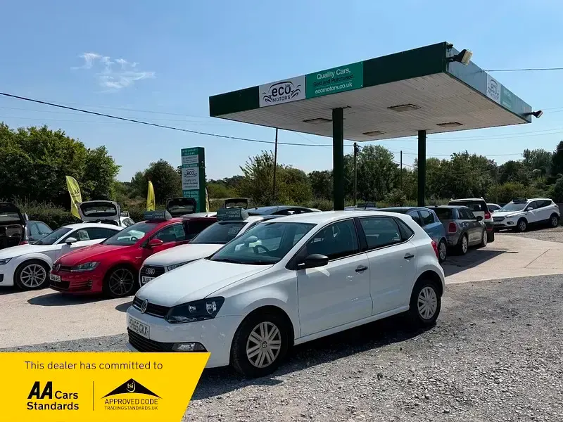 Used VW Polo S 59 HP (43 kW) 2015 White Hatchback