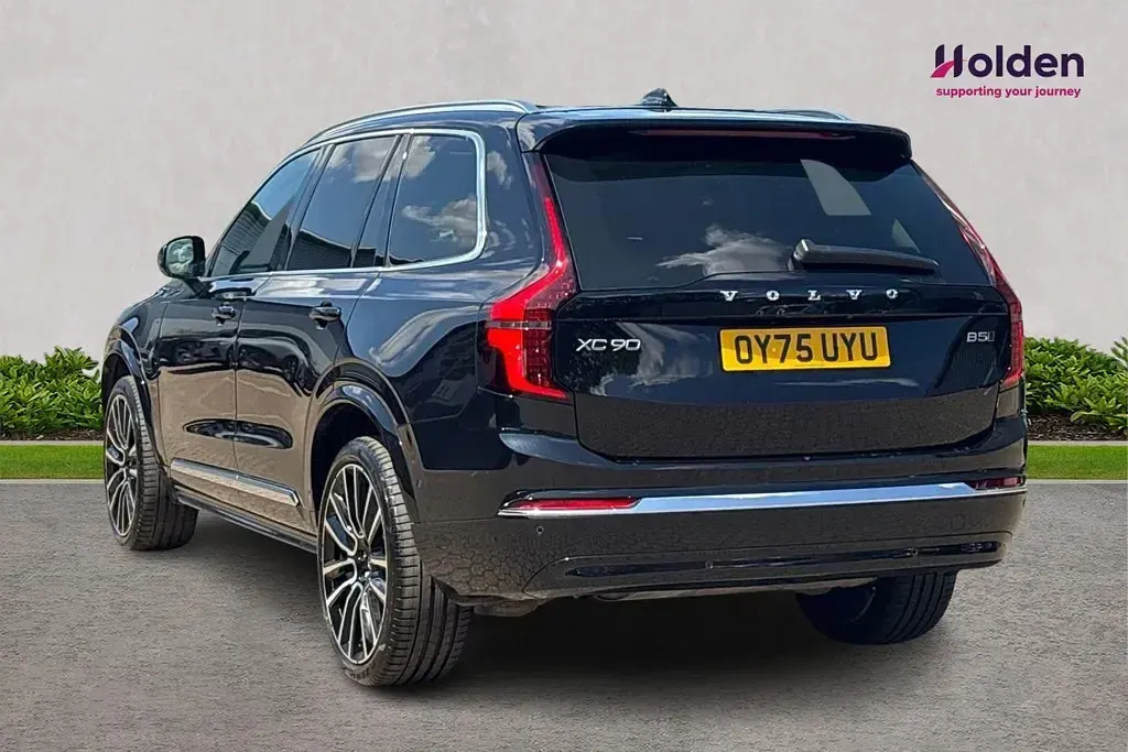 Used Volvo XC90 Ultra 455 HP (334 kW) 2025 Black SUV