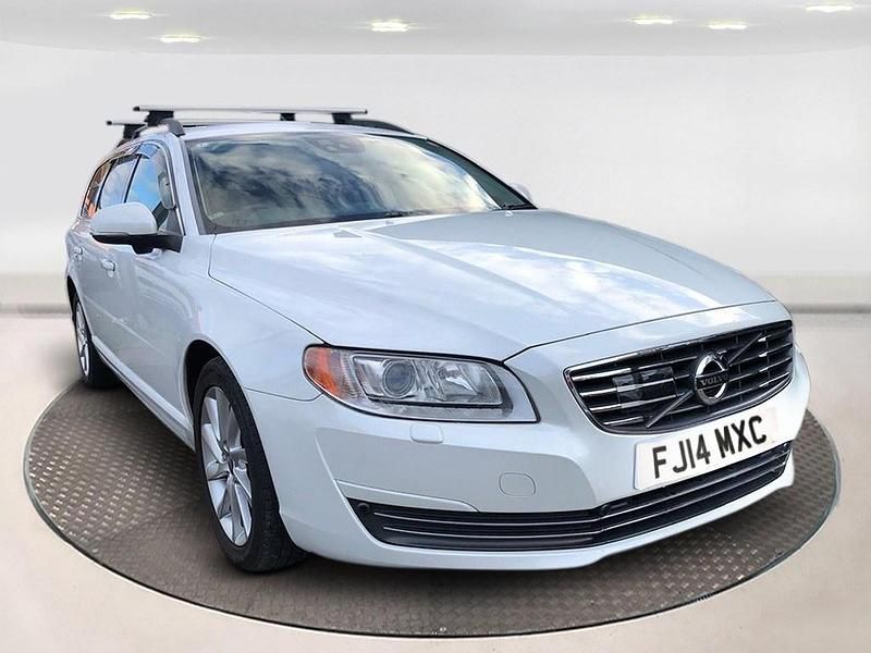 White Used 2014 Volvo V70 Estate | £7,990 (Fair price) - Image 1/3