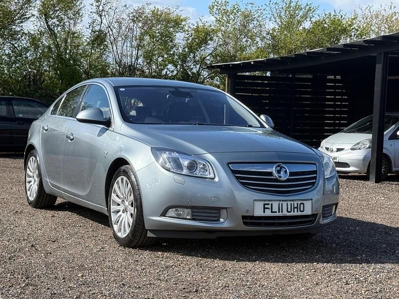Used Vauxhall Insignia Elite 160 HP (117 kW) 2011 Silver Hatchback