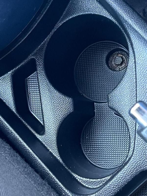 Used Hyundai i10 Premium 2015 White Hatchback