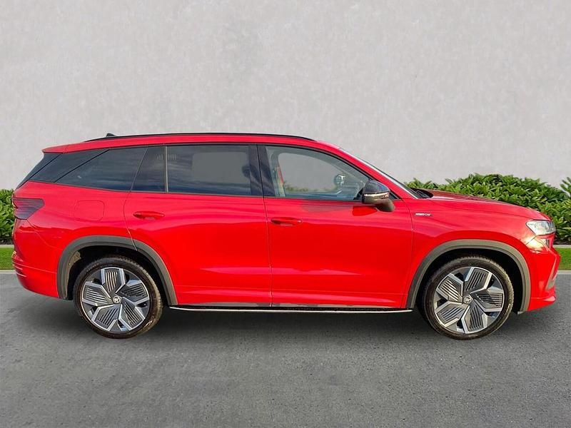 Used Skoda Kodiaq SportLine 204 HP (150 kW) 2025 Red SUV
