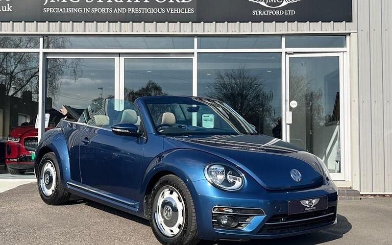 Begagnad VW Beetle Cabriolet Design 105 HK (77 kW) 2016 Cab