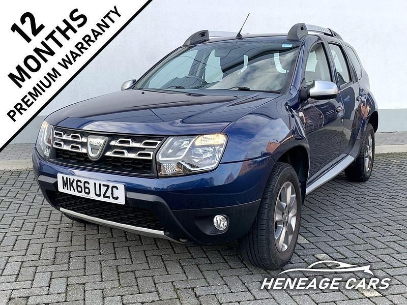 Blue Used 2016 Dacia Duster Lauréate SUV | £6,900 (Fair price) - Image 1/4