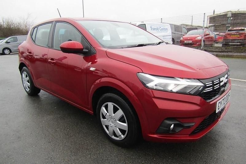 Used Dacia Sandero Expression 100 HP (73 kW) 2023 Fusion red Hatchback