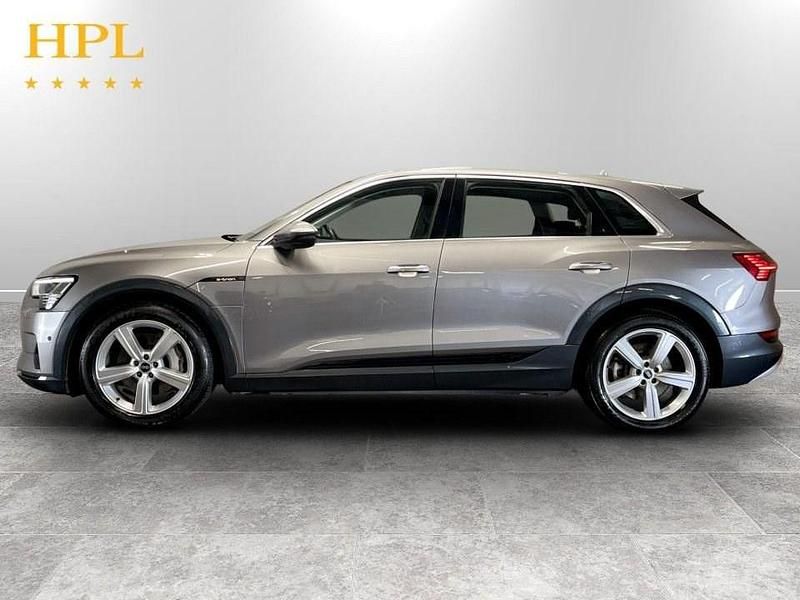 Used Audi e-tron Advanced 300 kW (408 HP) 2022 Grey SUV