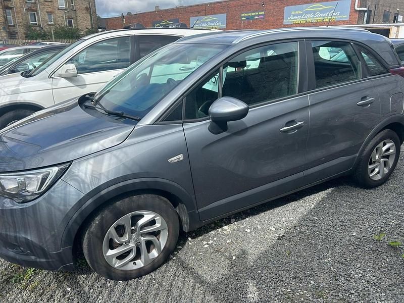 Second-hand Vauxhall Crossland X 81 CP (59 kW) 2018 Gri SUV