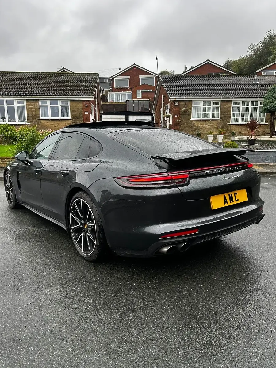 Used Porsche Panamera 462 HP (339 kW) 2018 Grey Hatchback