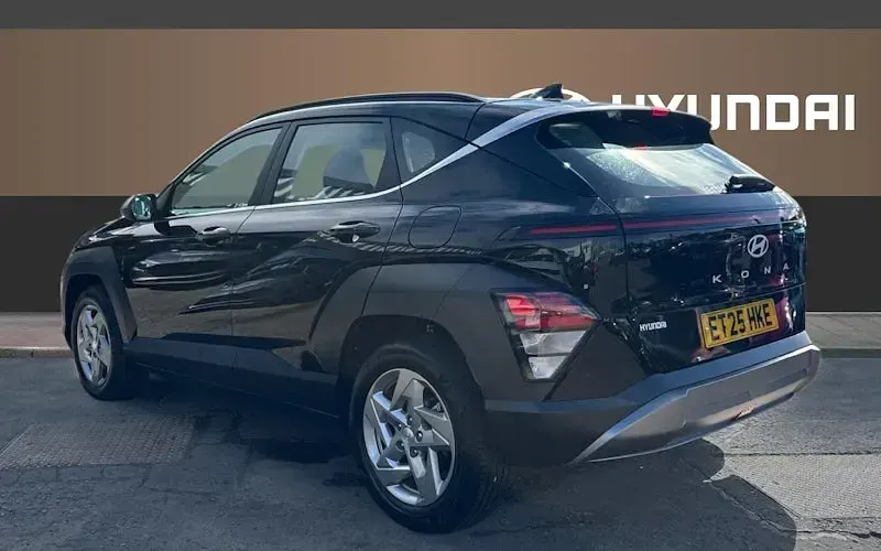 Used Hyundai Kona Advanced 138 HP (101 kW) 2025 Black SUV