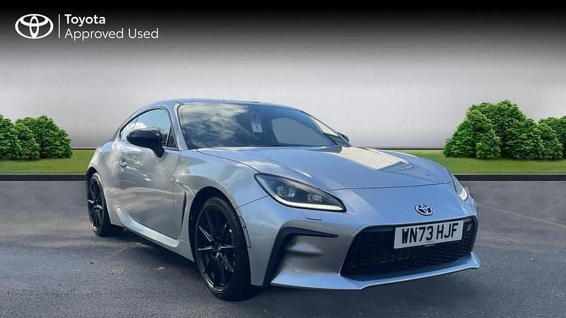 Silver Used 2023 Toyota GR86 Coupe | £31,879 (Fair price) - Image 1/2