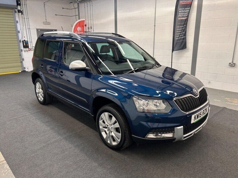 Blue Used 2015 Skoda Yeti Elegance SUV | £7,599 (Fair price) - Image 1/3