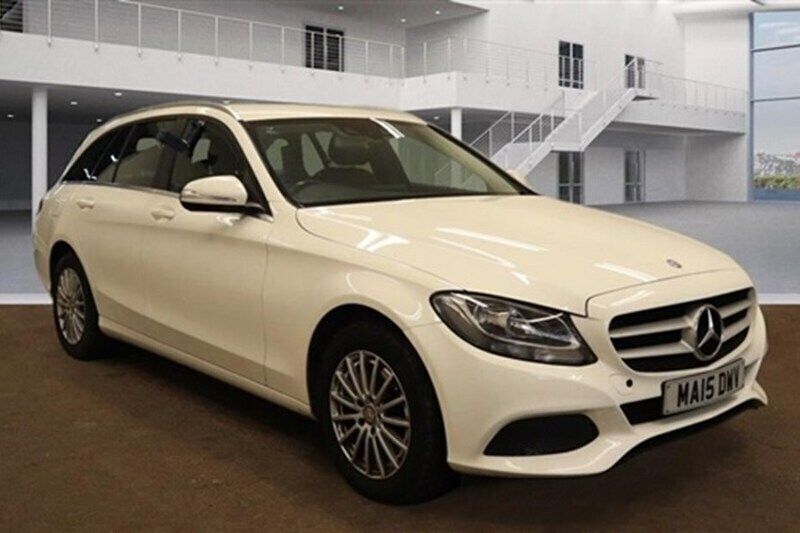 White Used 2015 Mercedes C220 Executive Estate | £6,495 (Fair price) - Image 1/1