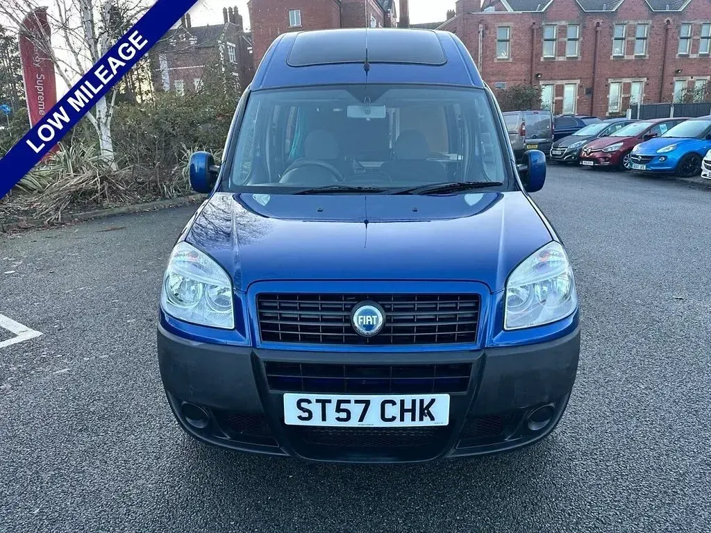 Used Fiat Doblò Active 70 HP (51 kW) 2007 Blue MPV