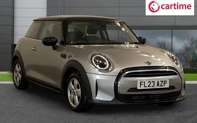 Used Mini Cooper Classic 136 HP (100 kW) 2022 Hatchback