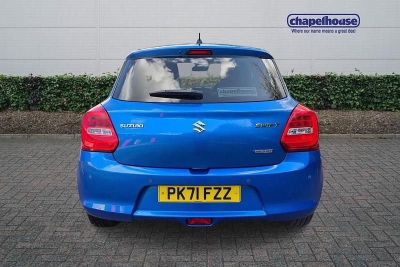 Usado Suzuki Swift SZ5 83 HP (61 kW) 2021 Azul Citadino