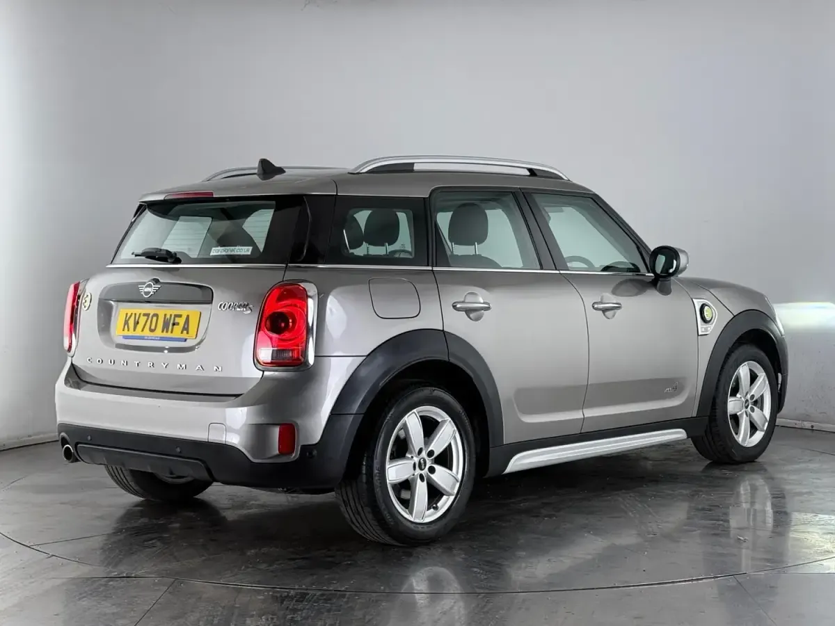 Używany Mini Cooper Countryman Classic 2020 Srebrny SUV