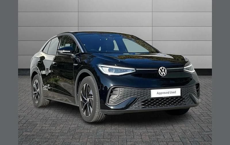 Black Used 2022 VW ID.5 Pro Performance SUV | £21,899 (Fair price) - Image 1/4