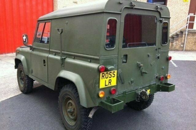 Used Land Rover Defender 90 HP (66 kW) 1997 SUV