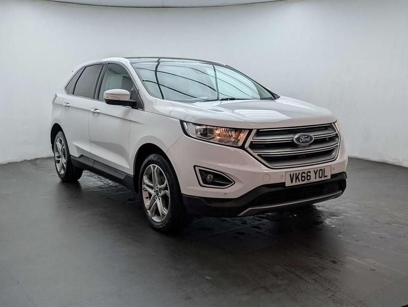 Used Ford Edge Titanium 180 HP (132 kW) 2016 White SUV