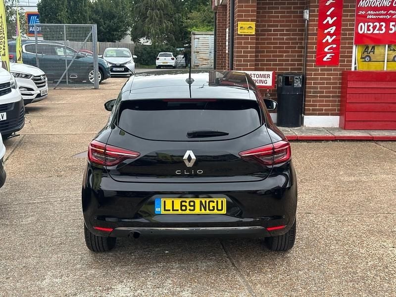 Used Renault Clio IV Iconic 2019 Diamond black Hatchback