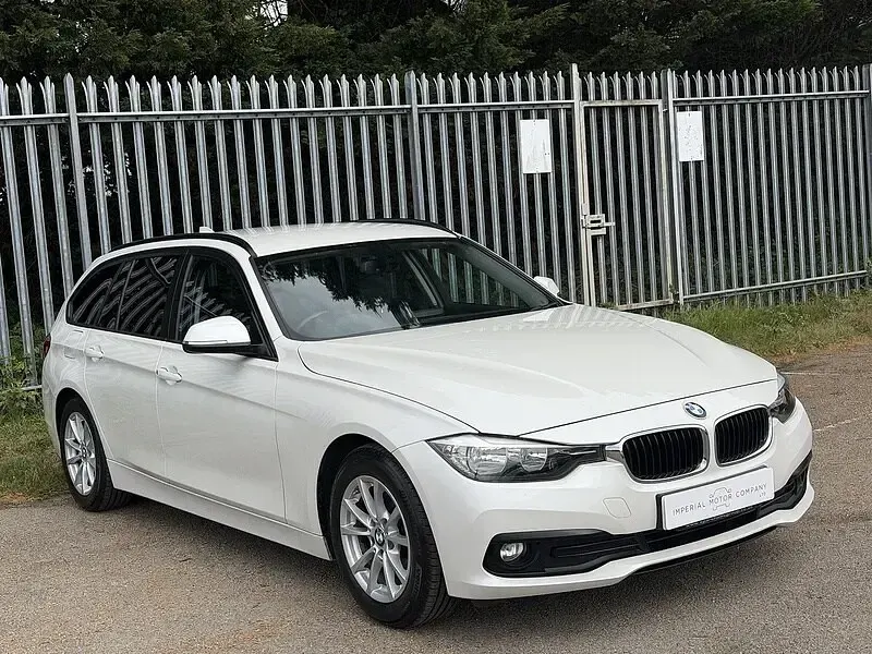 Used BMW 320 Efficient Dynamics 2017 White Estate
