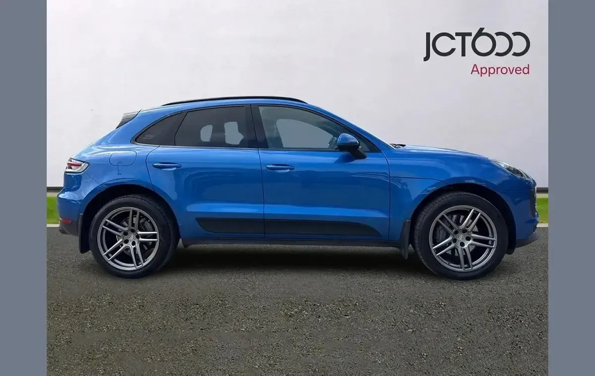 Used Porsche Macan S 348 HP (255 kW) 2019 Blue SUV