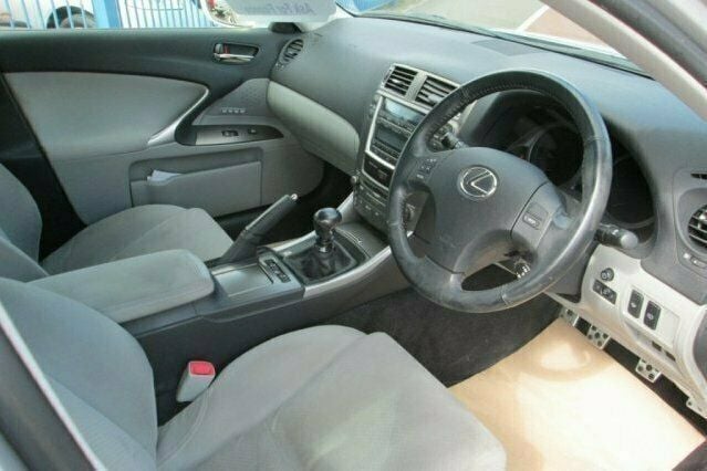 Used Lexus IS250 204 HP (150 kW) 2006 Sedan