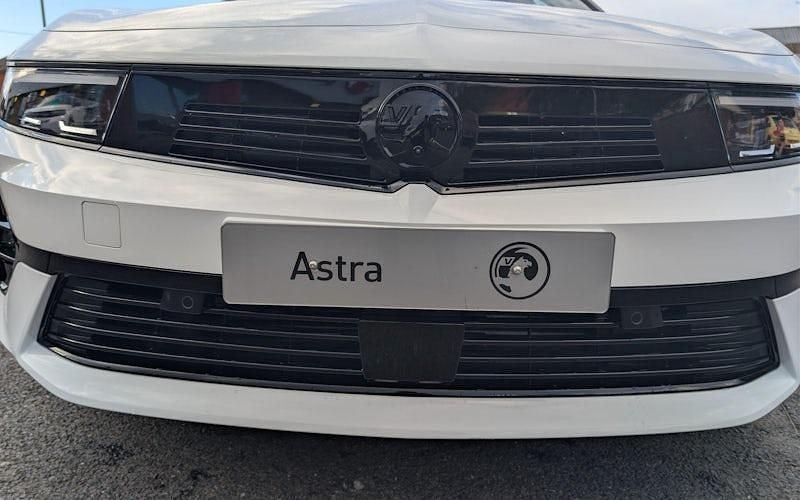 New Vauxhall Astra Ultimate 131 HP (96 kW) 2025 Estate