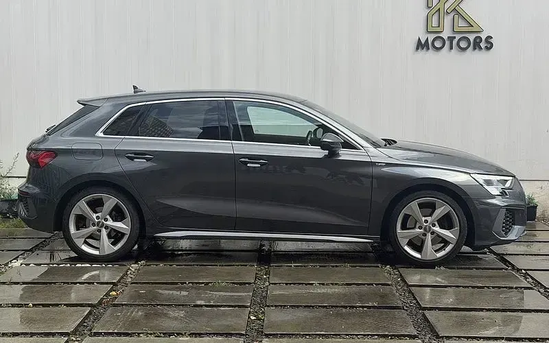 Used Audi A3 Sportback S-Line 150 HP (110 kW) 2024 Hatchback