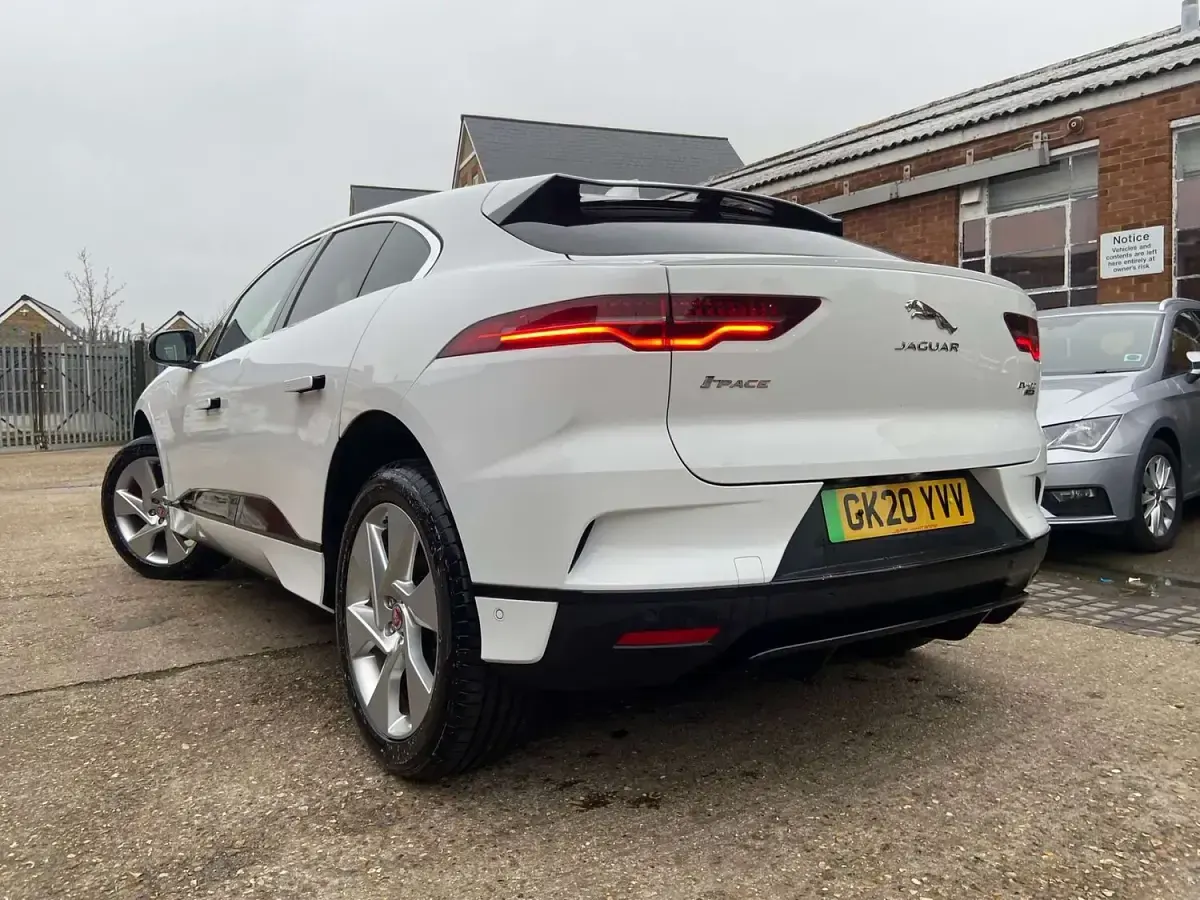 Used Jaguar I-Pace SE 294 kW (400 HP) 2020 White SUV