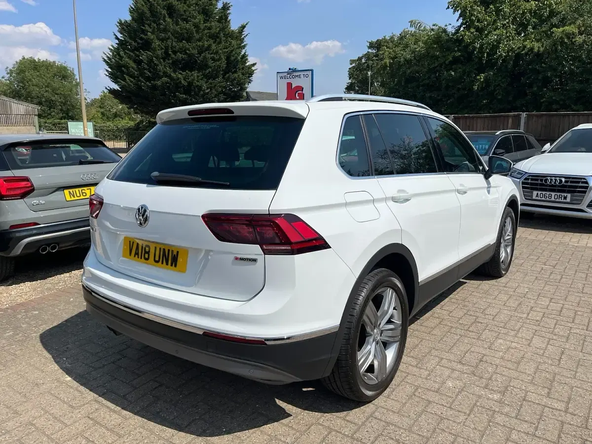 Used VW Tiguan SEL 150 HP (110 kW) 2018 White SUV