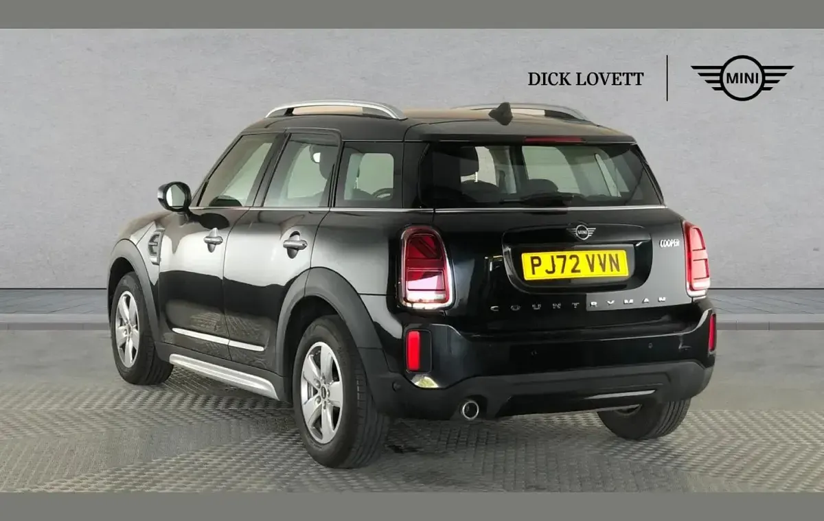 Used Mini Cooper Countryman Classic 134 HP (98 kW) 2022 Black SUV